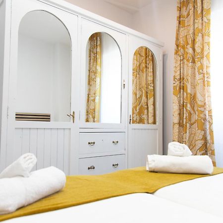 Alojamientos Puerta Palma Con Vistas Y Parking バダホス エクステリア 写真
