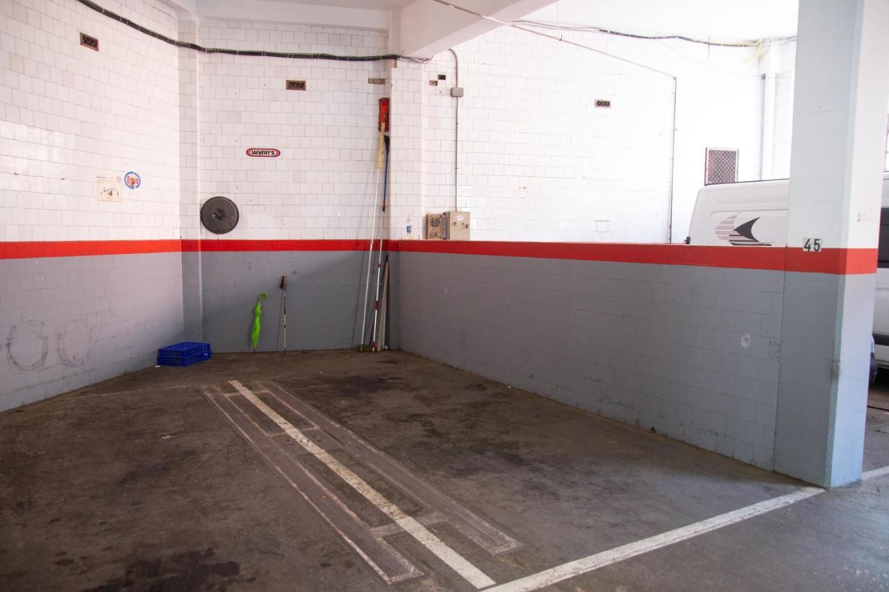 Alojamientos Puerta Palma Con Vistas Y Parking バダホス エクステリア 写真
