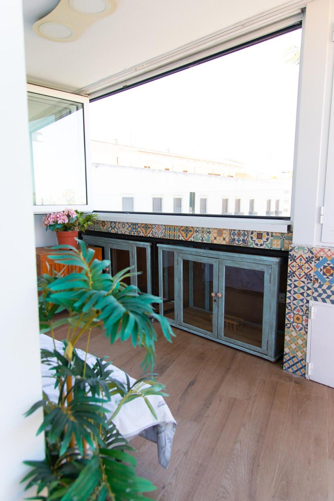 Alojamientos Puerta Palma Con Vistas Y Parking バダホス エクステリア 写真